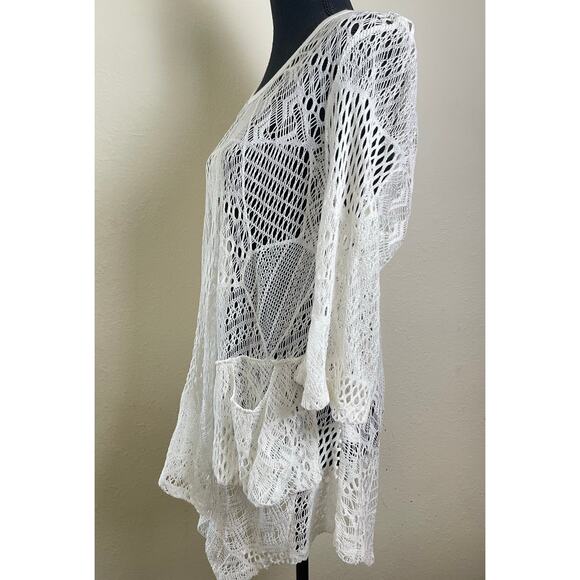 Lily Women's Crochet Open Knit Asymmetric Top White L Whimsical Mermaid Boho - Picture 3 of 16
